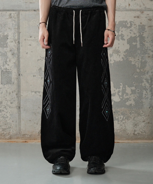 ボヘミアンバルーンフィットコーデュロイバンディングパンツ[ブラック]_SEPT071BLACK