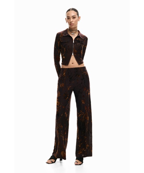 Desigual(デシグアル)の「フロッキープリント ブラウンのニットロングパンツ(その他パンツ・レディース・ブラウン・S/M/L/XL/XS)」の5枚目の写真