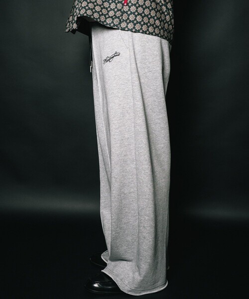 NineMicrophones（ナインマイクロフォンズ）の「SWEAT CHICANO PANTS（スウェットパンツ・メンズ・グレー/ブラック・MEDIUM）」の7枚目の写真