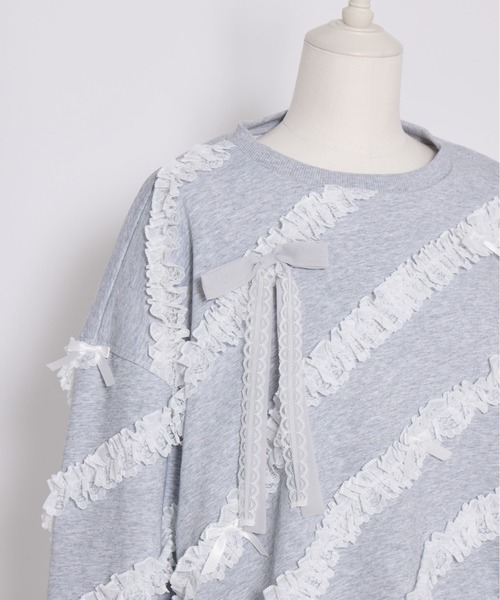 Lolime by mellfy memory(ロリミー バイ メルフィーメモリー)の「lacy ribbon sweatshirt(スウェット・レディース・ホワイト/ピンク/グレー・FREE)」の8枚目の写真