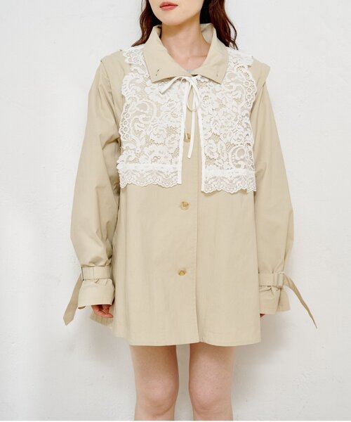 Kastane(カスタネ)の「【マルチウェイ/袖取り外し可能】レース付きフレアトレンチコート(トレンチコート・レディース・アイボリー/ネイビー・FREE)」の14枚目の写真