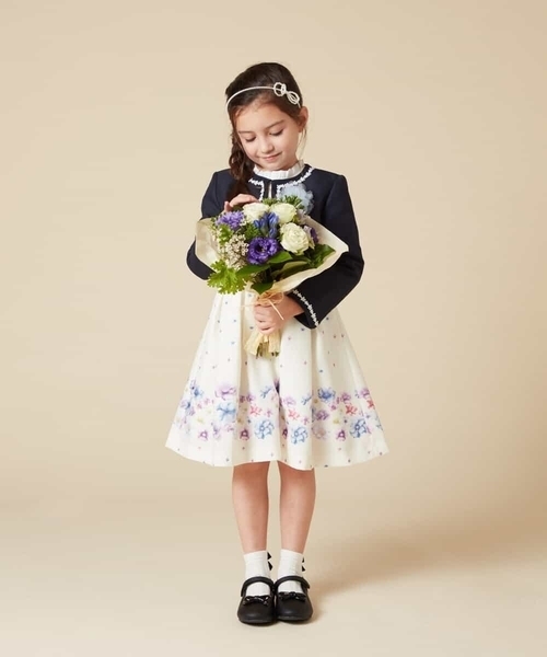 a.v.v（アーヴェヴェ）の「[KIDS][セレモニー]パール調カチューシャ（カチューシャ・キッズ・アイボリー・120）」の19枚目の写真