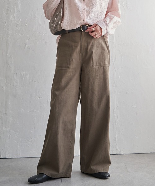 LBC(エルビーシー)の「コットンベイカーワイドパンツ(その他パンツ・レディース・チャコール/カーキ/オフホワイト・L/M)」の11枚目の写真
