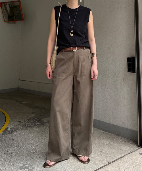 LBC（エルビーシー）の「コットンベイカーワイドパンツ（その他パンツ・レディース・チャコール/カーキ/オフホワイト・L/M）」の17枚目の写真