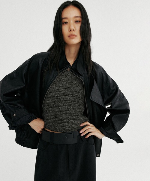 Bie(ビエ)の「ダブルカラーシンセティックレザージャケット(ブルゾン・レディース・ブラック/ブラウン・M/S)」の2枚目の写真