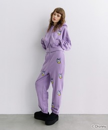 WCJ（ダブルシージェイ）の「Disney / EMBROIDERY SWEAT PANTS（スウェットパンツ）」