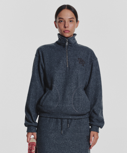 MENASOO(ミナス)の「Terry Fleece Sweatshirt Half Zip Up_Charcoal(スウェット・レディース・チャコール・1/2)」の2枚目の写真