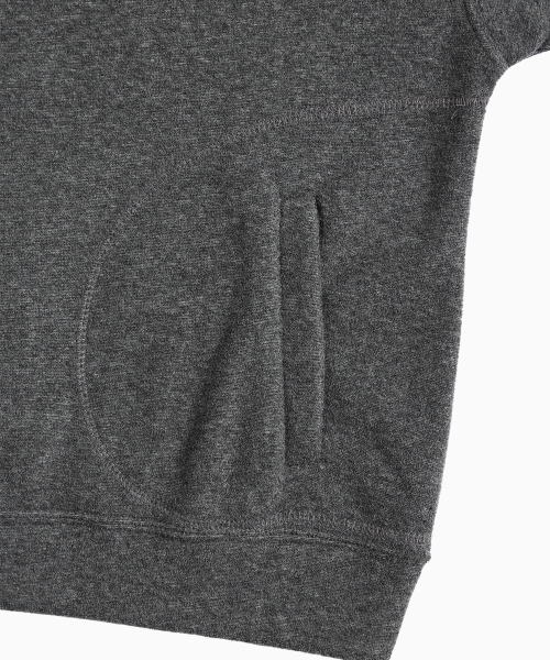 MENASOO(ミナス)の「Terry Fleece Sweatshirt Half Zip Up_Charcoal(スウェット・レディース・チャコール・1/2)」の17枚目の写真