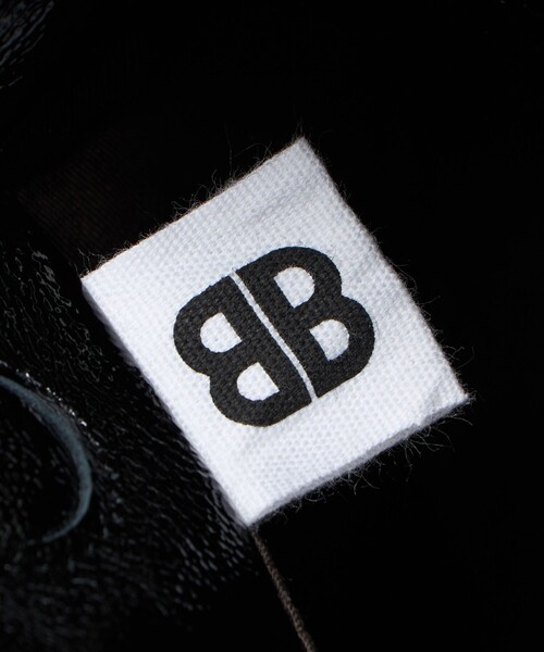 ODETTE E ODILE(オデットエオディール)の「<Bucket Baggage> Puff Cube Small BL(ハンドバッグ・レディース・ブラック・FREE)」の11枚目の写真