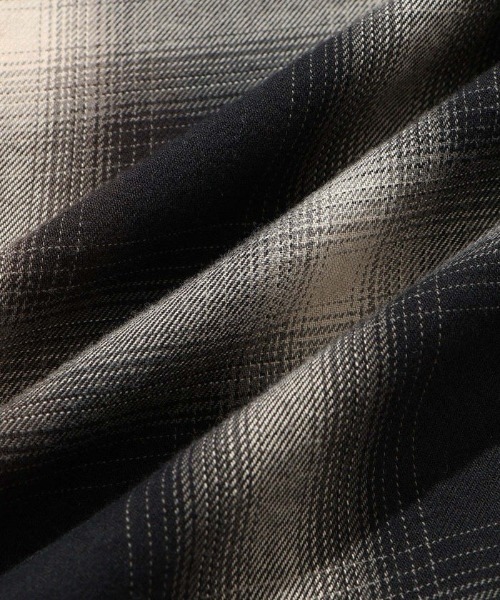 STUDIOUS（ステュディオス）の「【FACCIES/ファッチーズ】FADED OMBRE WESTERN SH（シャツ/ブラウス・メンズ・ブラック/グレー・1/2）」の11枚目の写真