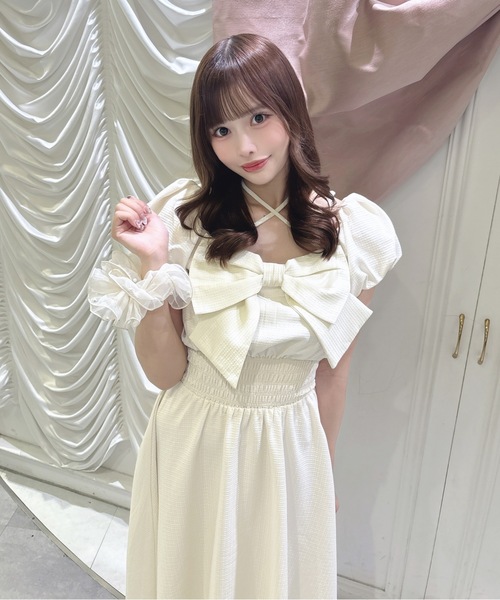 one way(ワンウェイ)の「リボンオフショルワンピース(ワンピース・レディース・ブラック/ホワイト/ホワイト系その他・FREE)」の2枚目の写真