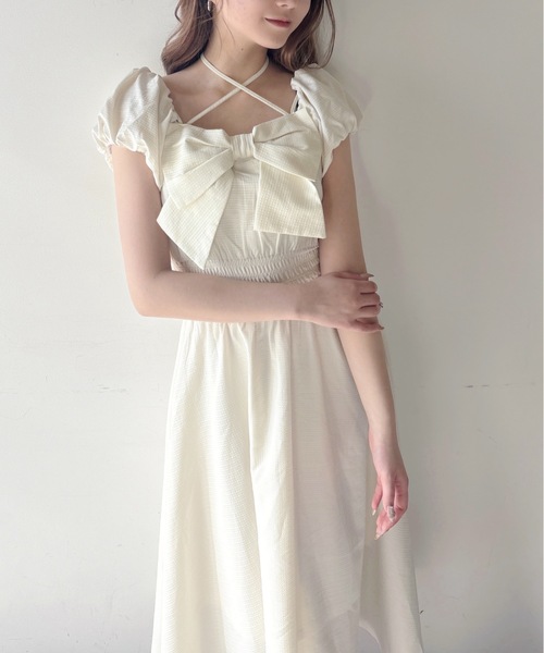 one way(ワンウェイ)の「リボンオフショルワンピース(ワンピース・レディース・ブラック/ホワイト/ホワイト系その他・FREE)」の4枚目の写真