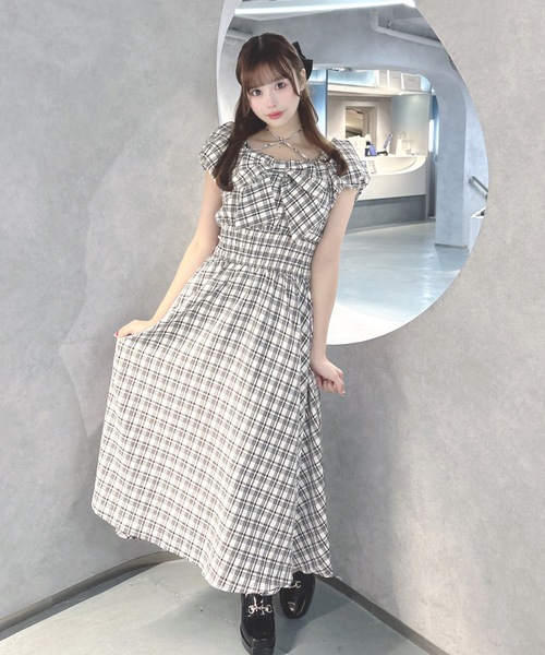 one way(ワンウェイ)の「リボンオフショルワンピース(ワンピース・レディース・ブラック/ホワイト/ホワイト系その他・FREE)」の11枚目の写真