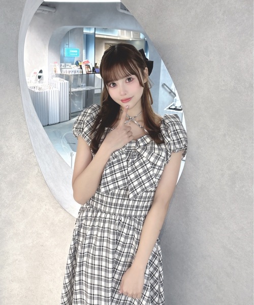 one way(ワンウェイ)の「リボンオフショルワンピース(ワンピース・レディース・ブラック/ホワイト/ホワイト系その他・FREE)」の9枚目の写真