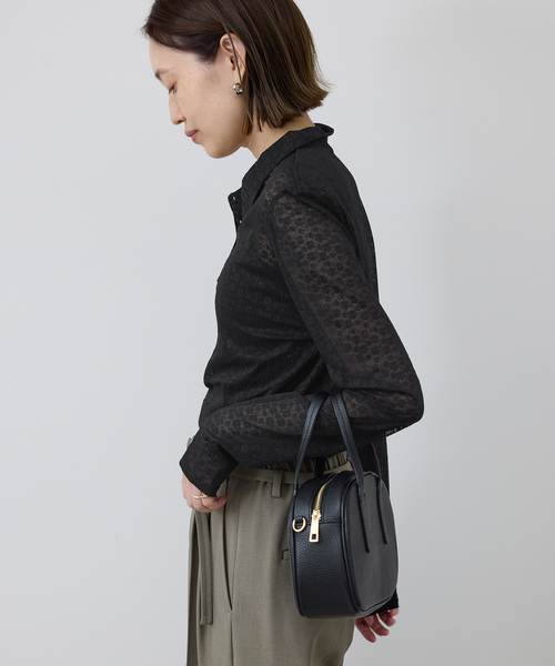 SLOBE IENA（スローブイエナ）の「レースエリツキロンT（Tシャツ/カットソー・レディース・ブラック/アイボリー・FREE）」の3枚目の写真