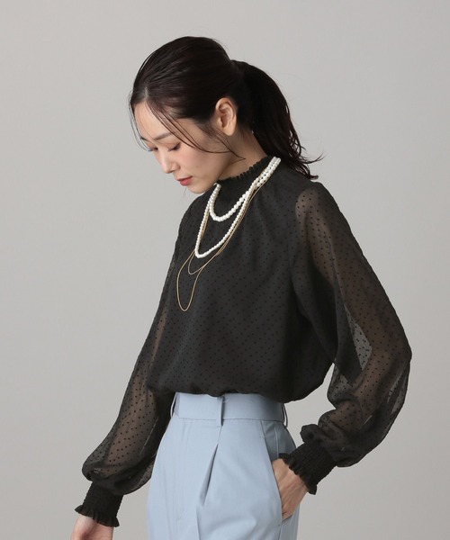 GLOBAL WORK(グローバルワーク)の「MATINEE LINE/アソートシャーリングブラウス/632551(シャツ/ブラウス・レディース・ブラック/ライトベージュ/その他/ホワイト系その他2・LARGE/MEDIUM)」の22枚目の写真