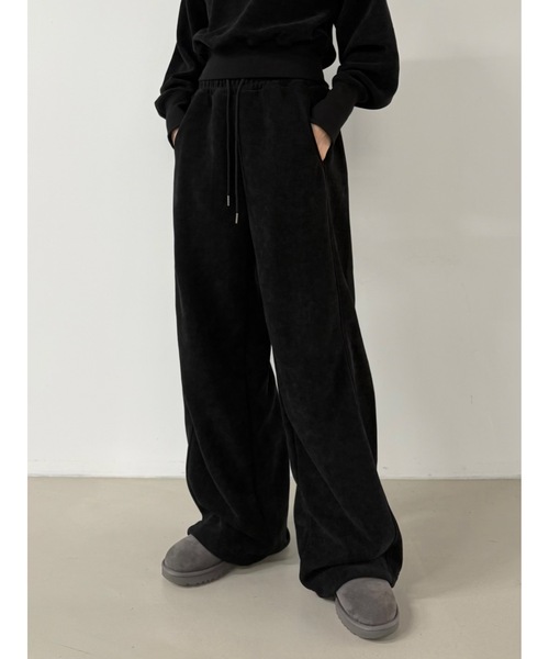 Didot.showroom(ディドット ショールーム)の「【DIDOT.】ピンタックワイドパンツ(フリース裏起毛・裾絞り可能)(スウェットパンツ・レディース・ネイビー/ブラック/ブラウン・FREE)」の5枚目の写真