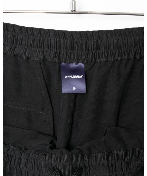 APPLEBUM（アップルバム）の「Cupra Satin Tearaway Pants（その他パンツ・メンズ・オリーブ/ブラック・LARGE/X-LARGE/MEDIUM）」の20枚目の写真