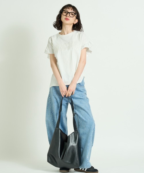 A.D.C.L.（エーディーシーエル）の「デニム ボリュームカーブパンツ（デニムパンツ・レディース・ネイビー/サックスブルー・M/L）」の14枚目の写真