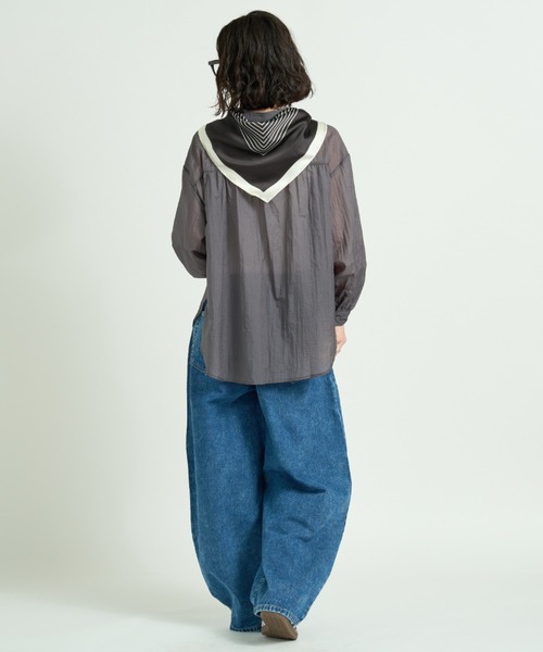 A.D.C.L.（エーディーシーエル）の「デニム ボリュームカーブパンツ（デニムパンツ・レディース・ネイビー/サックスブルー・M/L）」の22枚目の写真