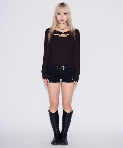tinkerend(ティンカーエンド)の「Cutout Charm Tops / カットアウトチャームトップス(Tシャツ/カットソー・レディース・ブラック・FREE)」の13枚目の写真