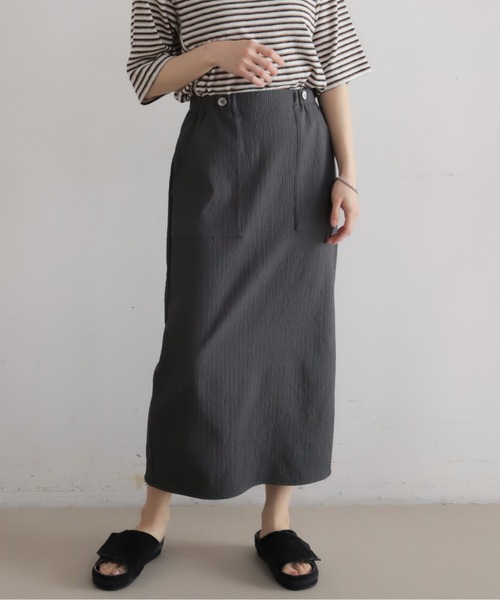 NOMBRE IMPAIR（ノンブルアンペール）の「【予約】カットプリーツボンディング　タイトスカート（スカート・レディース・ブルー/チャコールグレー・FREE）」の2枚目の写真