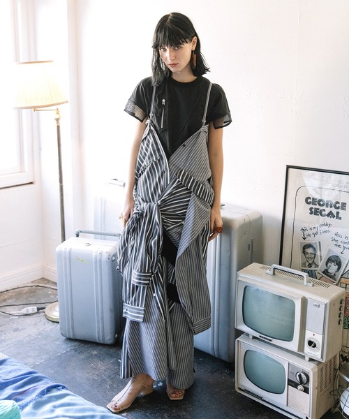 AULA AILA（アウラアイラ）の「スラントスイッチングワンピース（ワンピース・レディース・ブラウン/チャコールグレー/ブラック・0）」の13枚目の写真