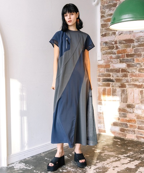 AULA AILA（アウラアイラ）の「スラントスイッチングワンピース（ワンピース・レディース・ブラウン/チャコールグレー/ブラック・0）」の16枚目の写真