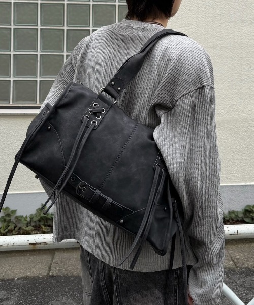 Chikashitsu +(チカシツプラス)の「【Chikashitsu +】vintage string belt shoulder bag / 【チカシツプラス】ビンテージ紐付きベルトショルダーバッグ(ショルダーバッグ・メンズ・グレー/ブラック/ブラウン・ONE SIZE)」の8枚目の写真