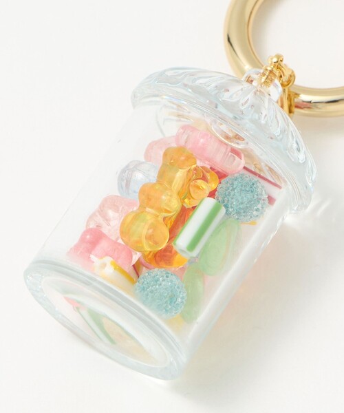 UNITED ARROWS（ユナイテッドアローズ）の「TOY チャーム2（キーホルダー・レディース・レッド/ケリーグリーン/ベージュ/パープル/その他1・FREE）」の11枚目の写真