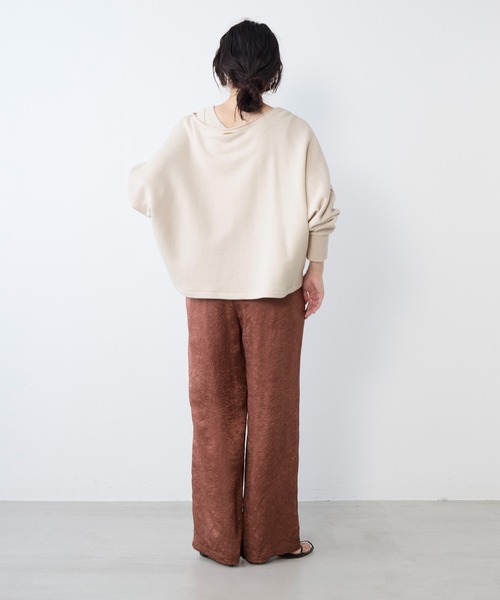 MICA&DEAL（マイカ＆ディール）の「リネンブレンドドルマンルーズスウェット（スウェット・レディース・ライトベージュ/ブラウン/ベージュ・FREE）」の18枚目の写真