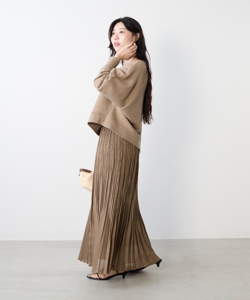 MICA&DEAL（マイカ＆ディール）の「リネンブレンドドルマンルーズスウェット（スウェット・レディース・ライトベージュ/ブラウン/ベージュ・FREE）」の12枚目の写真