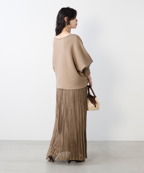 MICA&DEAL（マイカ＆ディール）の「リネンブレンドドルマンルーズスウェット（スウェット・レディース・ライトベージュ/ブラウン/ベージュ・FREE）」の13枚目の写真