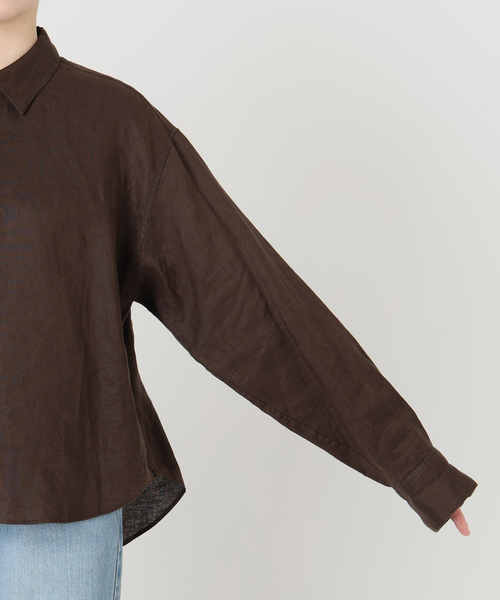 IENA（イエナ）の「リネンワイドショートシャツ（シャツ/ブラウス・レディース・サックスブルー/ホワイト/ブラウン/レッド・FREE）」の9枚目の写真