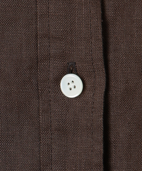 IENA（イエナ）の「リネンワイドショートシャツ（シャツ/ブラウス・レディース・サックスブルー/ホワイト/ブラウン/レッド・FREE）」の11枚目の写真