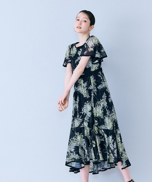 Audie a Muses(オーディアミューズ)の「ミモザプリントワンピース(ワンピース・レディース・ブラック/オフホワイト・36/40/42/38)」の7枚目の写真