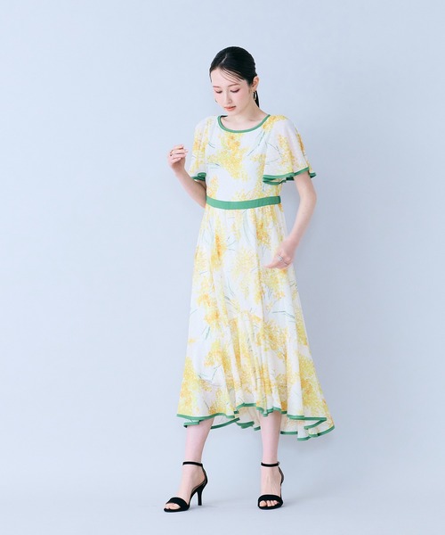 Audie a Muses(オーディアミューズ)の「ミモザプリントワンピース(ワンピース・レディース・ブラック/オフホワイト・36/40/42/38)」の19枚目の写真