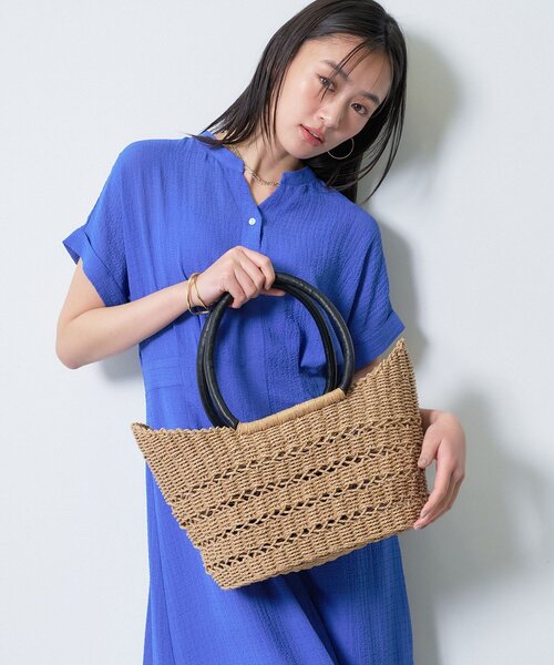 INDIVI（インディヴィ）の「【透かし編み】ペーパーヤーン バスケットバッグ（トートバッグ・レディース・アイボリー/ベージュ・00）」の2枚目の写真