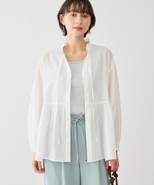 ROPE' PICNIC（ロペピクニック）の「お着軽シャツシリーズ フリルカラーシアーペプラムブラウス/接触冷感・通気性（シャツ/ブラウス・レディース・ブルー/ブルー系その他4/ネイビー/イエロー/ピンク/ホワイト/オレンジ/ダークブラウン/サックスブルー・FREE）」の17枚目の写真