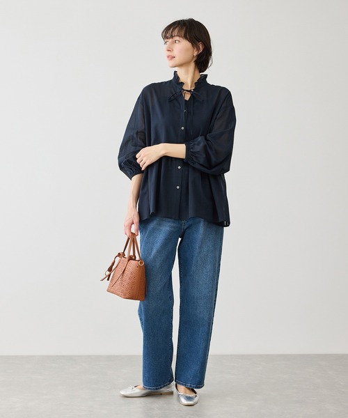 ROPE' PICNIC（ロペピクニック）の「お着軽シャツシリーズ フリルカラーシアーペプラムブラウス/接触冷感・通気性（シャツ/ブラウス・レディース・ブルー/ブルー系その他4/ネイビー/イエロー/ピンク/ホワイト/オレンジ/ダークブラウン/サックスブルー・FREE）」の19枚目の写真