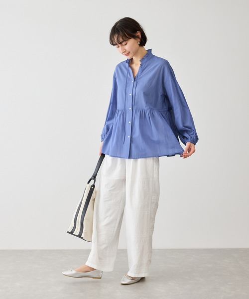 ROPE' PICNIC(ロペピクニック)の「お着軽シャツシリーズ フリルカラーシアーペプラムブラウス/接触冷感・通気性(シャツ/ブラウス・レディース・ブルー/ブルー系その他4/ネイビー/イエロー/ピンク/ホワイト/オレンジ/ダークブラウン/サックスブルー/ラベンダー・FREE)」の21枚目の写真