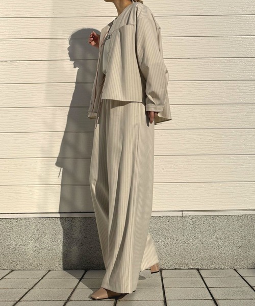 Q(キュー)の「ストライプシャツジャケット(ノーカラージャケット・レディース・アイボリー・MEDIUM)」の11枚目の写真