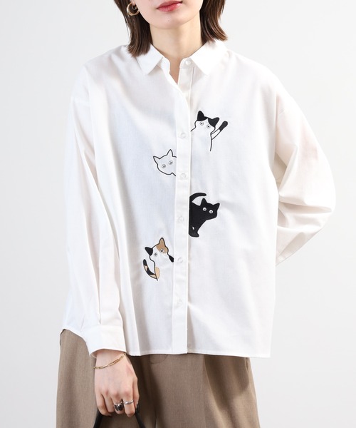 Quelle Chance(ケルシャンス)の「ひょっこり猫刺繍シャツ 長袖(シャツ/ブラウス・レディース・ネイビー系/オフホワイト/ホワイト×ブルー・L/M)」の8枚目の写真