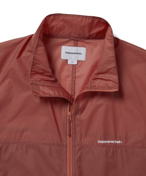 thisisneverthat（ディスイズネバーザット）の「PERTEXR QA Light Windbreaker（ナイロンジャケット・メンズ・コーラル/モカ/ブラック・L/M/S/XL）」の12枚目の写真