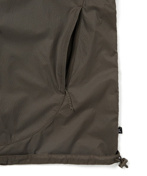 thisisneverthat（ディスイズネバーザット）の「PERTEXR QA Light Windbreaker（ナイロンジャケット・メンズ・コーラル/モカ/ブラック・L/M/S/XL）」の9枚目の写真