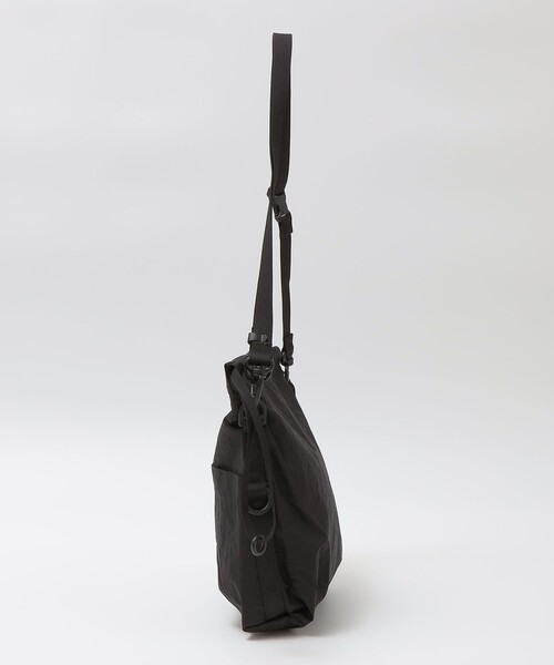 SHIPS（シップス）の「BAICYCLON by bagjack: DRAW STRING BAG（ショルダーバッグ・メンズ・ブラック・ONE SIZE）」の3枚目の写真