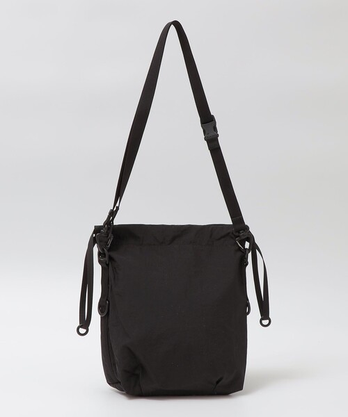 SHIPS（シップス）の「BAICYCLON by bagjack: DRAW STRING BAG（ショルダーバッグ・メンズ・ブラック・ONE SIZE）」の4枚目の写真