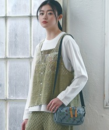 SUPER HAKKA（スーパーハッカ）の「パネルエンブロイダリーレースキャミベスト（ベスト）」