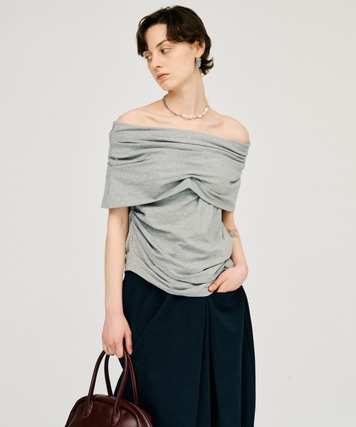 PRANK PROJECT（プランクプロジェクト）の「【2026Summer Pre-Order】アシンメトリードレープトップ / Asymmetrical Drape Top（Tシャツ/カットソー・レディース・ブラウン/グレー/ブラック・FREE）」の8枚目の写真