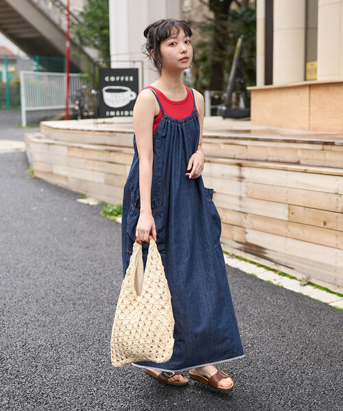 FREAK'S STORE（フリークスストア）の「SOMETHING × FREAK'S STORE/サムシング 別注 LOOSE FRILL ONEPIECE/フリルワンピース（ワンピース・レディース・ネイビー/サックスブルー・ﾌﾘ-）」の6枚目の写真